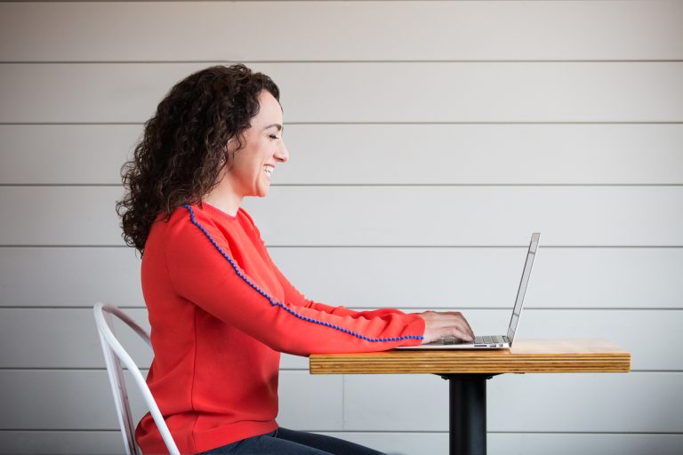 0035 agnella photoiris R Edit Edit Web Res for Online 2 768x512