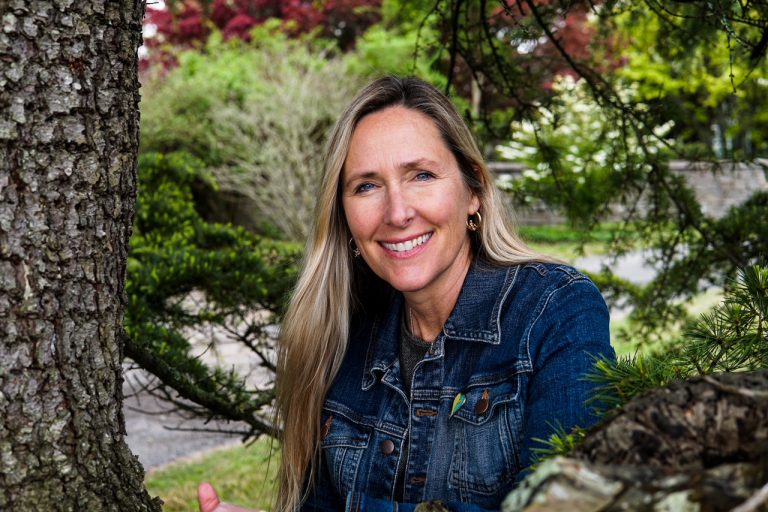 Scarlett headshot April 2018 1 768x512